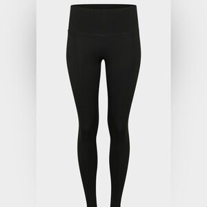 Aritzia HomeStretch Smooth Hi-rise Leggings